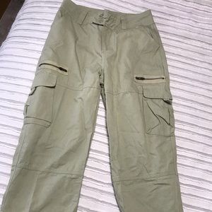 Light weight cargo pants